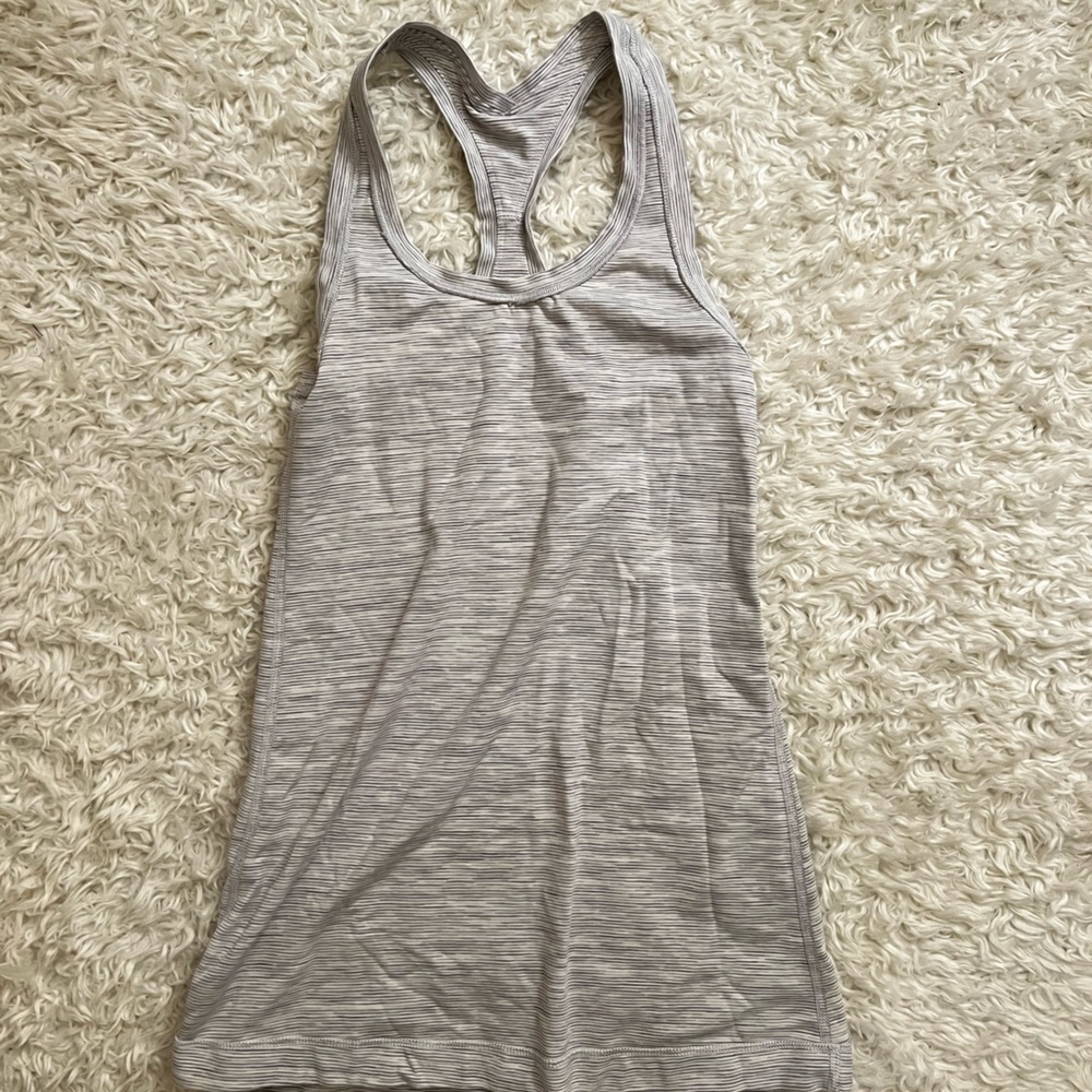 Lululemon tank top